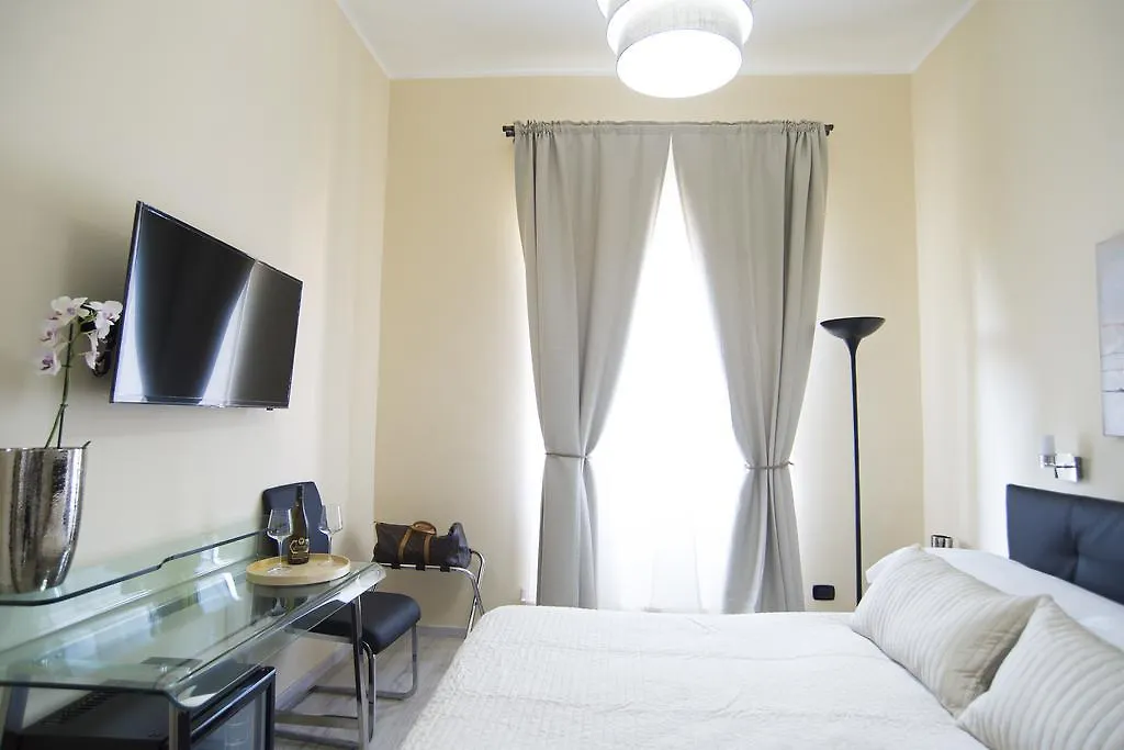 Town House 57 Hotel Rome 2*,