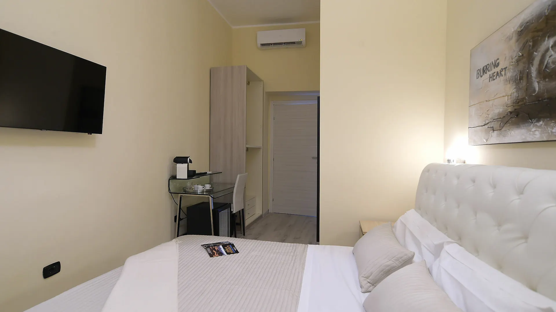 Town House 57 Hotel Rome 2*,  Italy